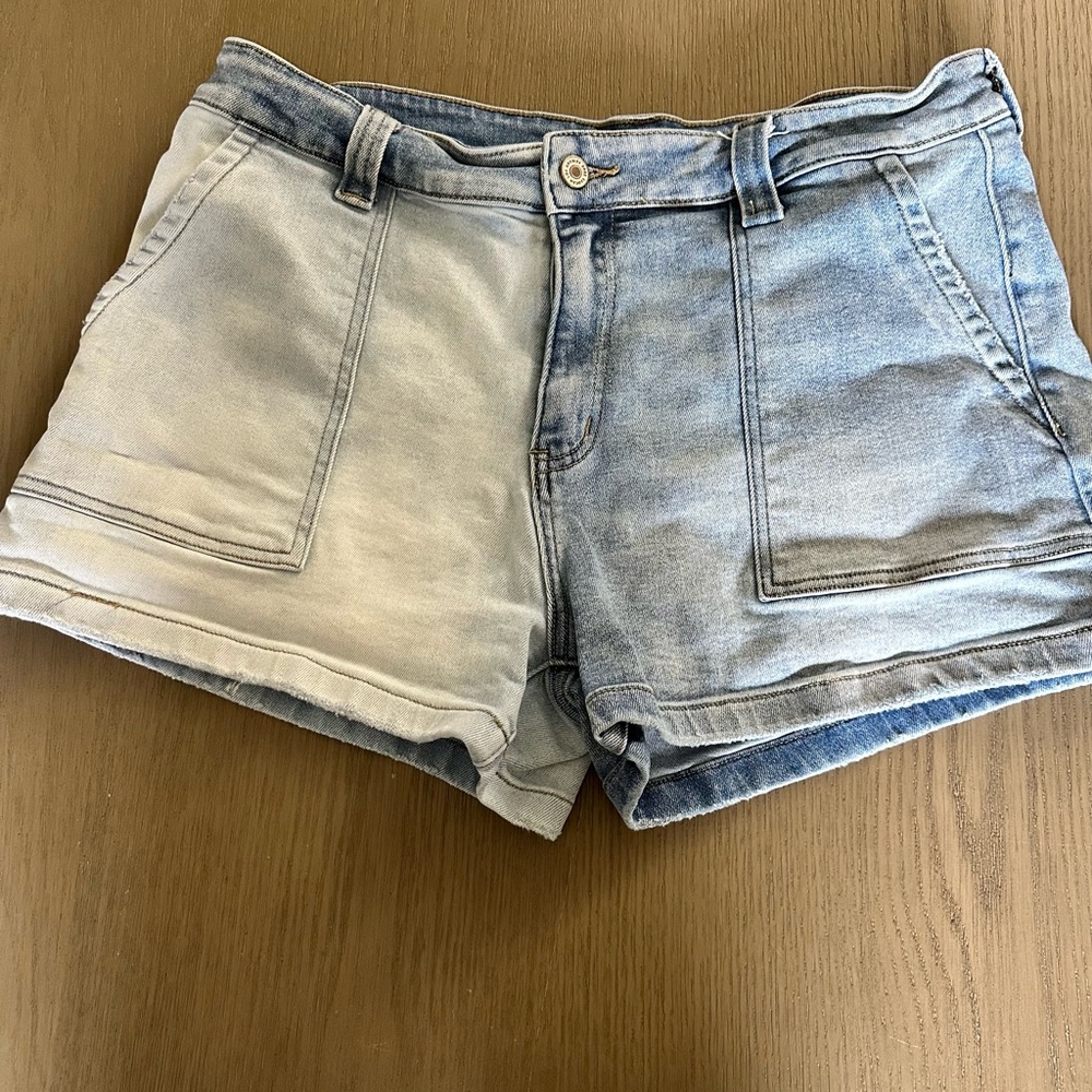 KanCan Blue and White Jean Shorts